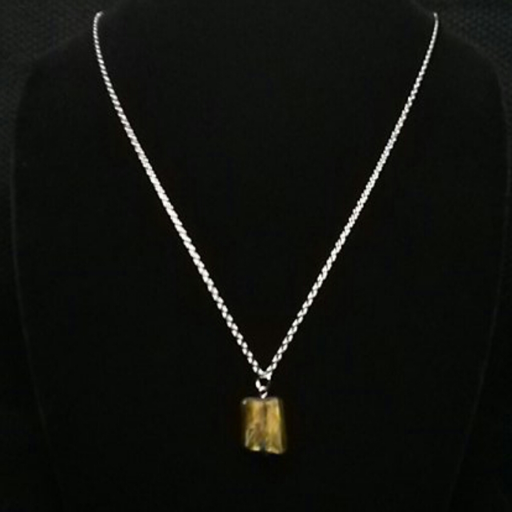 Labradorite Necklace - Picture 5 of 8